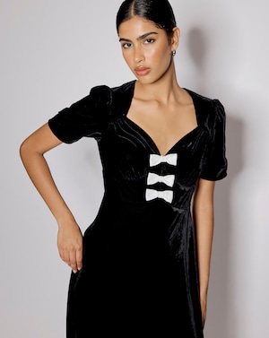 Nobody's Child Eleanor Velvet Midi Dress - Image 3