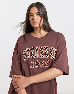 Burgundy Soho Graphic T-Shirt