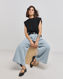 Black Short Sleeve Boxy Tee
