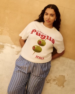 Ecru Olive Graphic T-Shirt