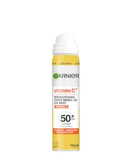 Garnier Vitamin C Brightening Over Make-Up UV Mist 75ML