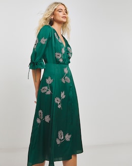 Hope &amp; Ivy Vintage Embroidered Wrap