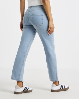 Light Wash 24/7 Straight Leg Jeans - Image 3