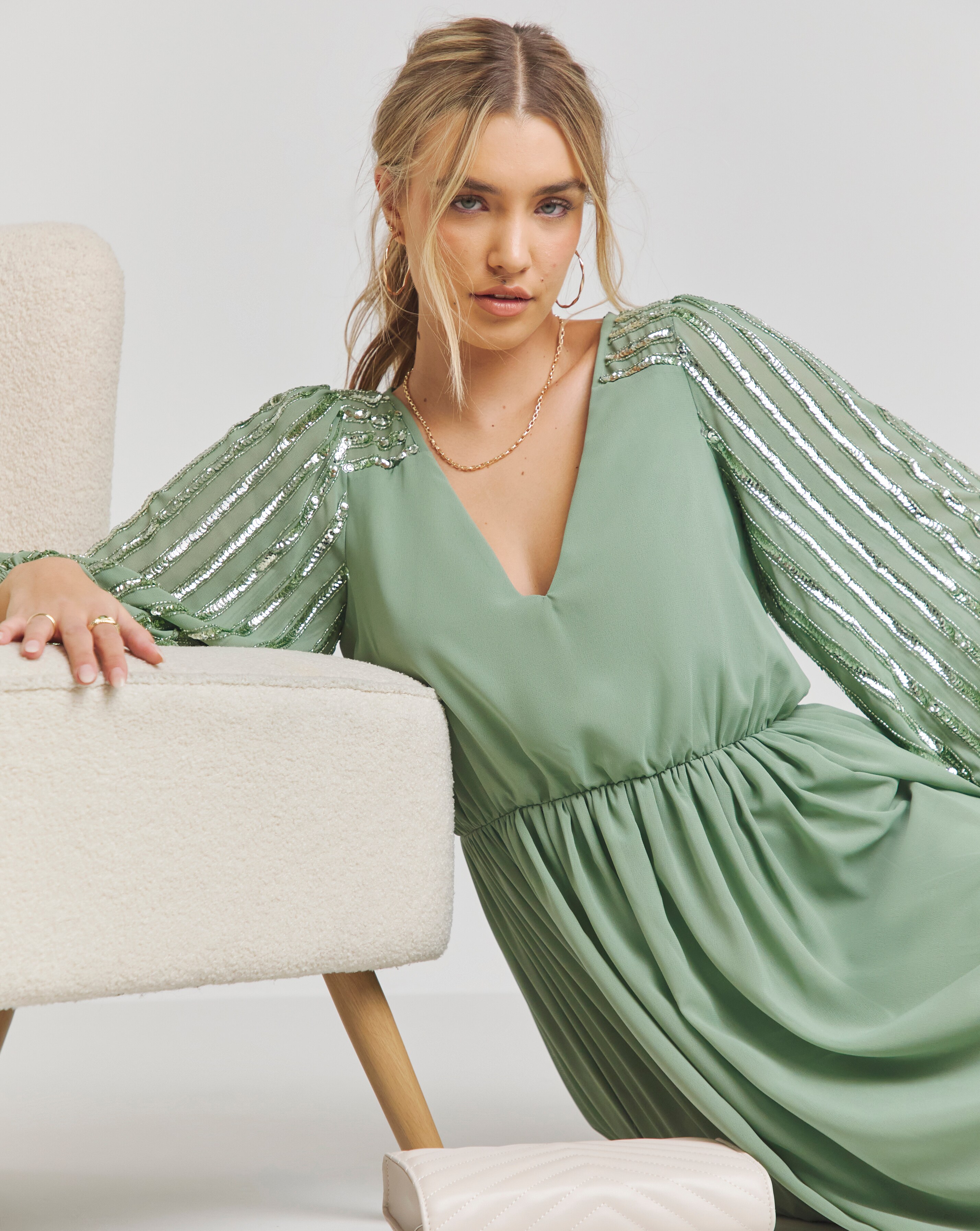 Maya Deluxe Damen Abendkleid Mit Rüschen & Blumenstickerei – Perfekt Für Hochzeit, Ball Oder Prom