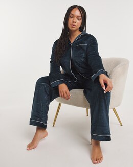 Chelsea Peers Velour Zebra Print Long Pyjama Set