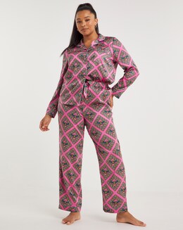 Chelsea Peers Woven Satin Mosiac Bee Print Long Pyjama Set