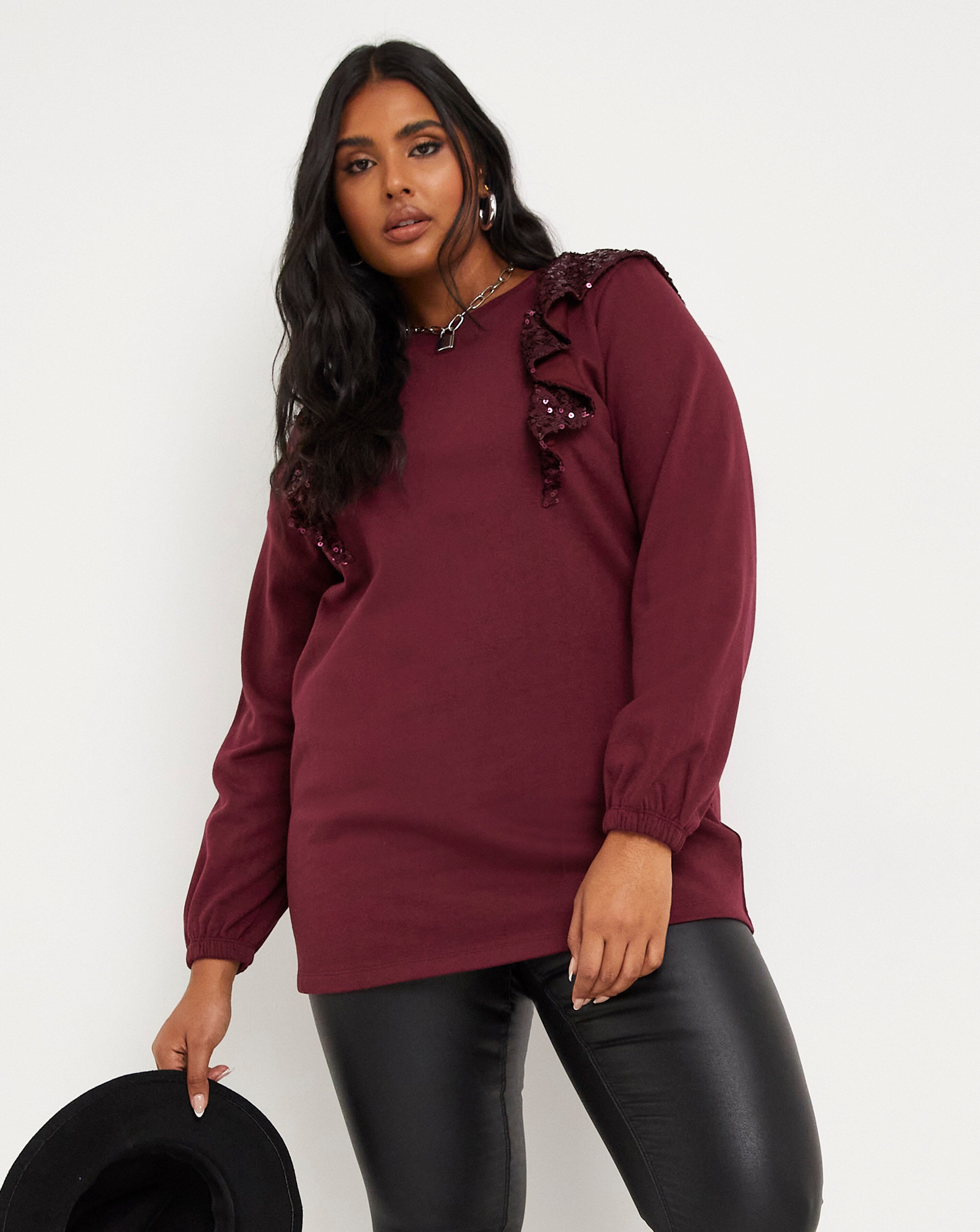 Hoodies \u0026 Oversized Sweatshirts 