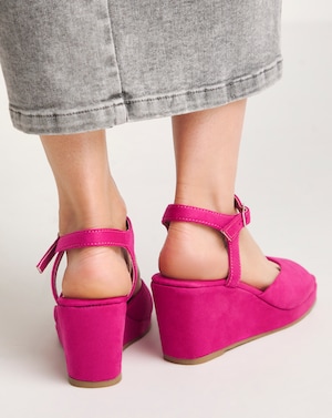 Barely There Wedge Sandal Ex Wide - Image 3