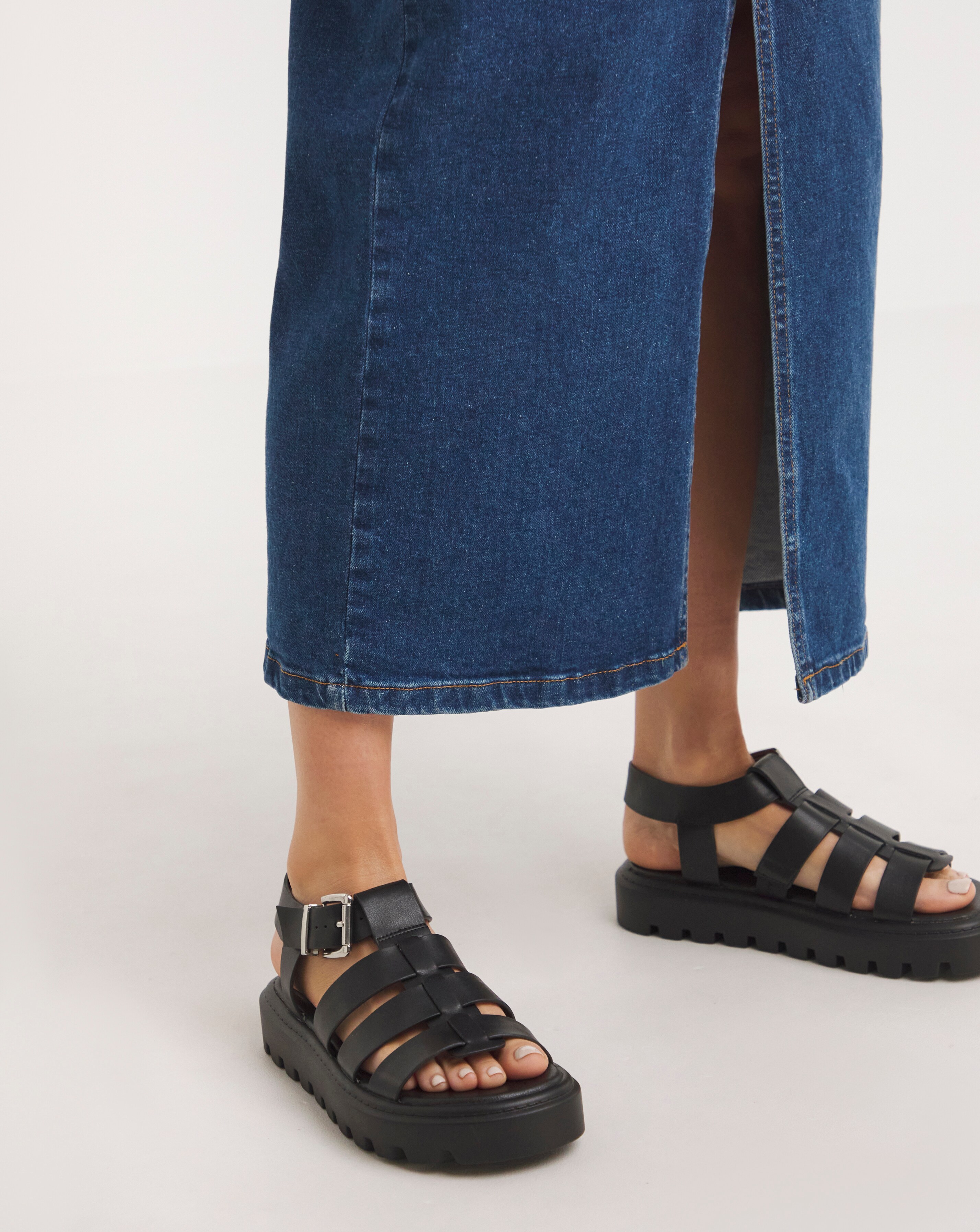 Women s Extra Wide Fit Shoes Simply Be