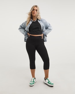 Amber Black Pull On Crop Jeggings