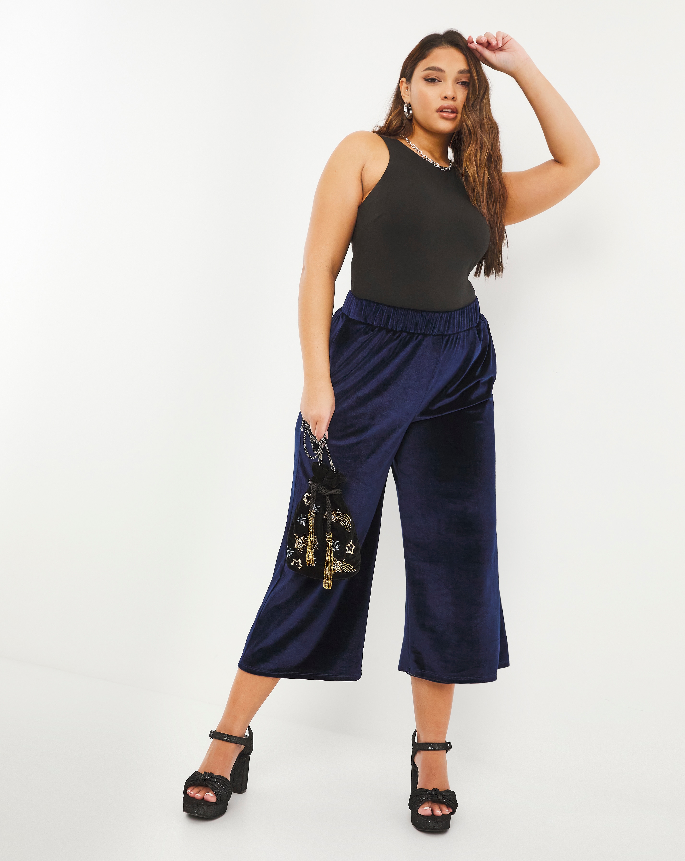 plus size cropped trousers