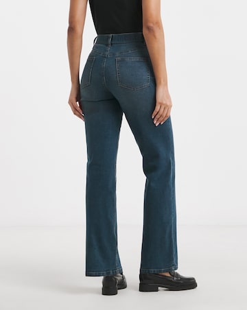 Vintage Wash 24/7 Straight Leg Jeans