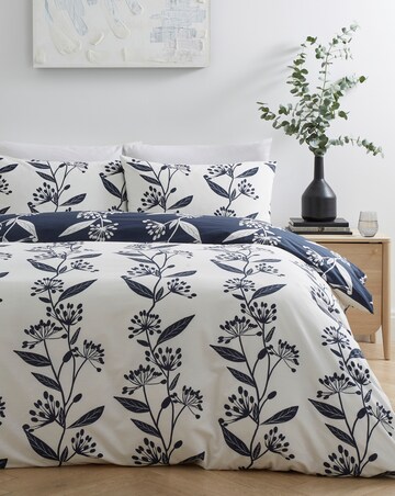 Allium Floral Navy Duvet Set