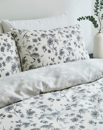 Melisanda Floral Duvet Set