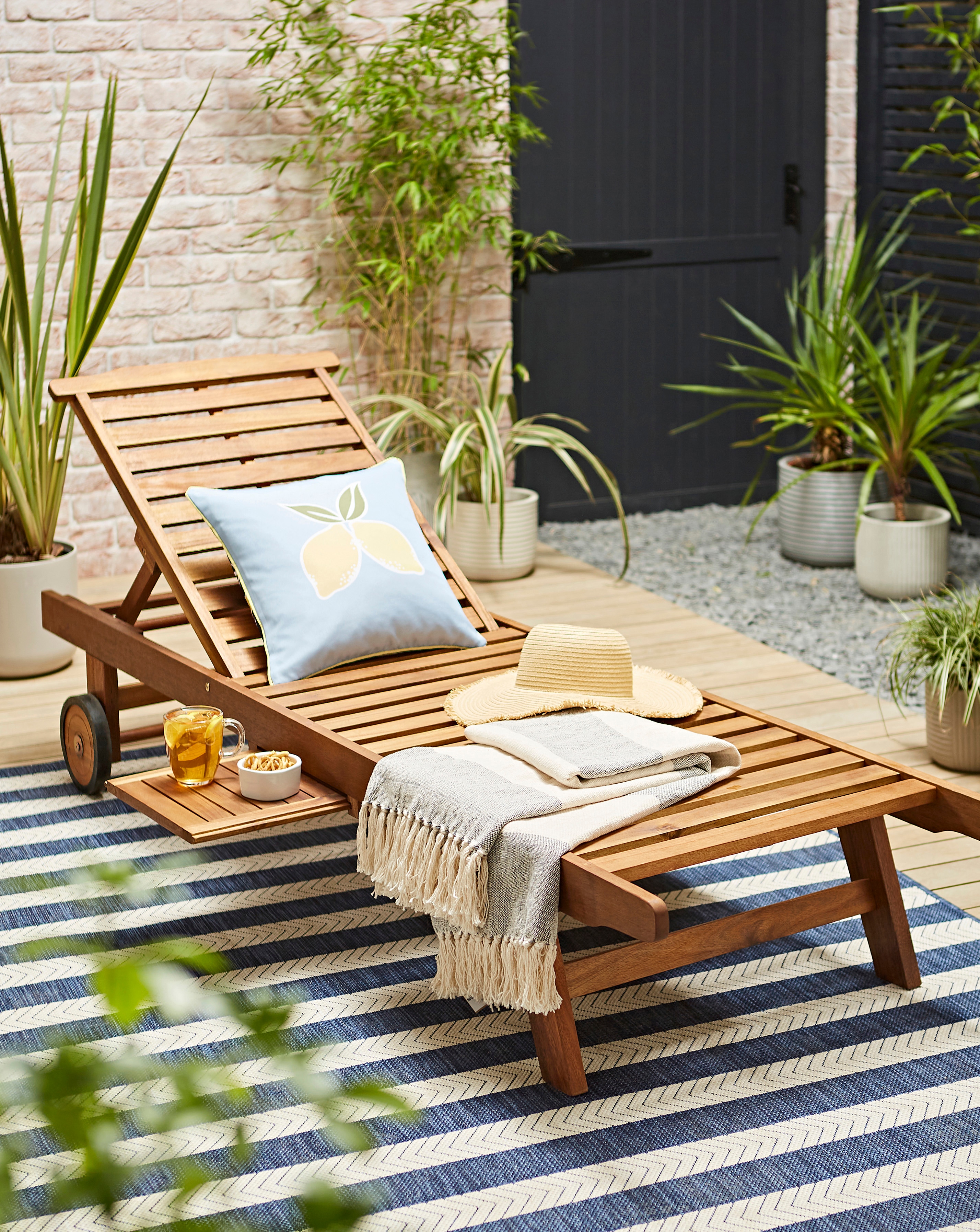 Charles Bentley Acacia Sun Lounger