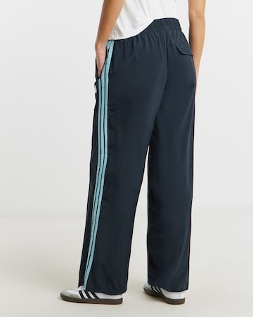 Adidas 3 Stripe Wide Leg Jogger