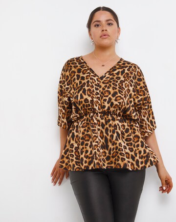 plus size leopard top