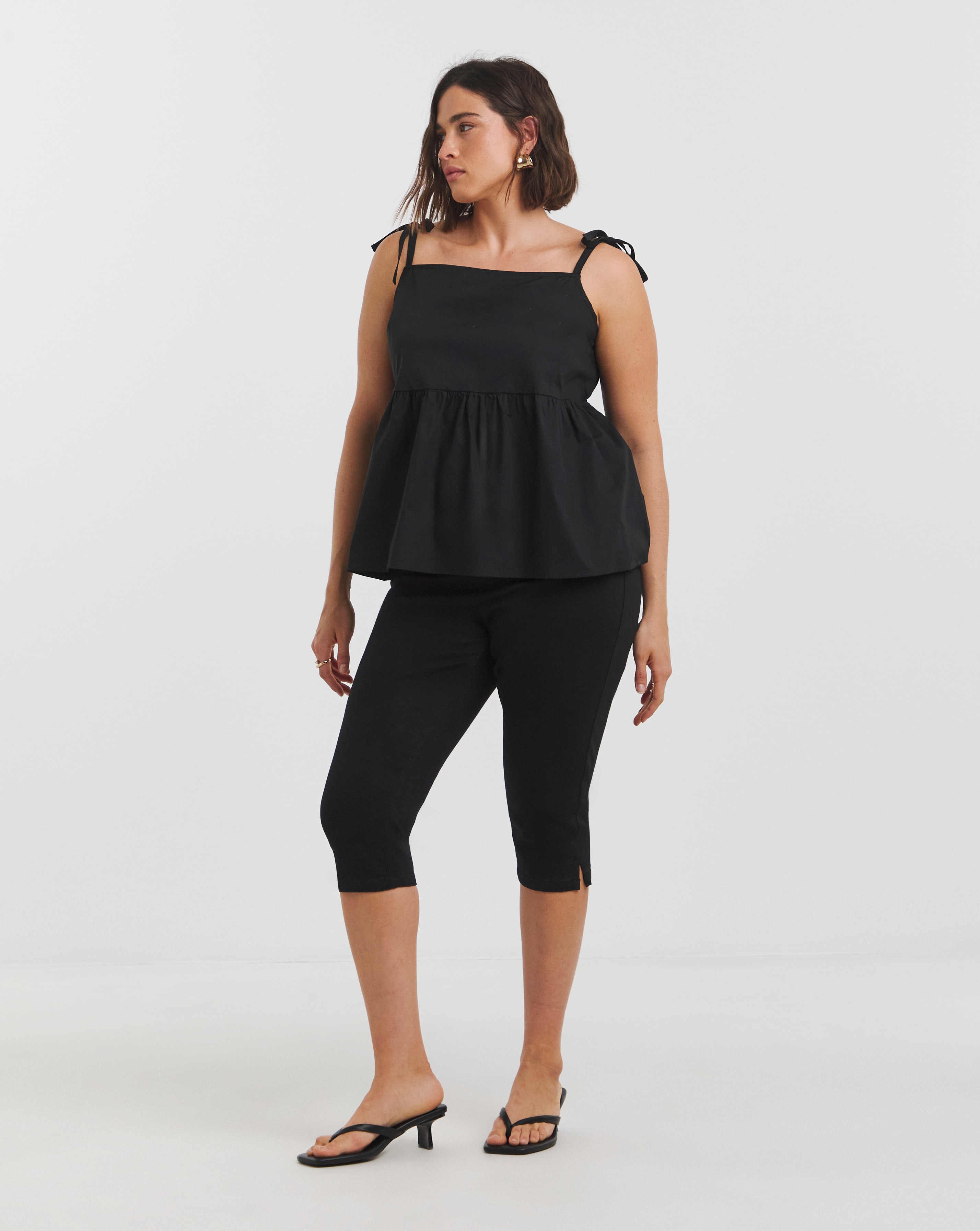 Black Stretch Denim Capri Jeans