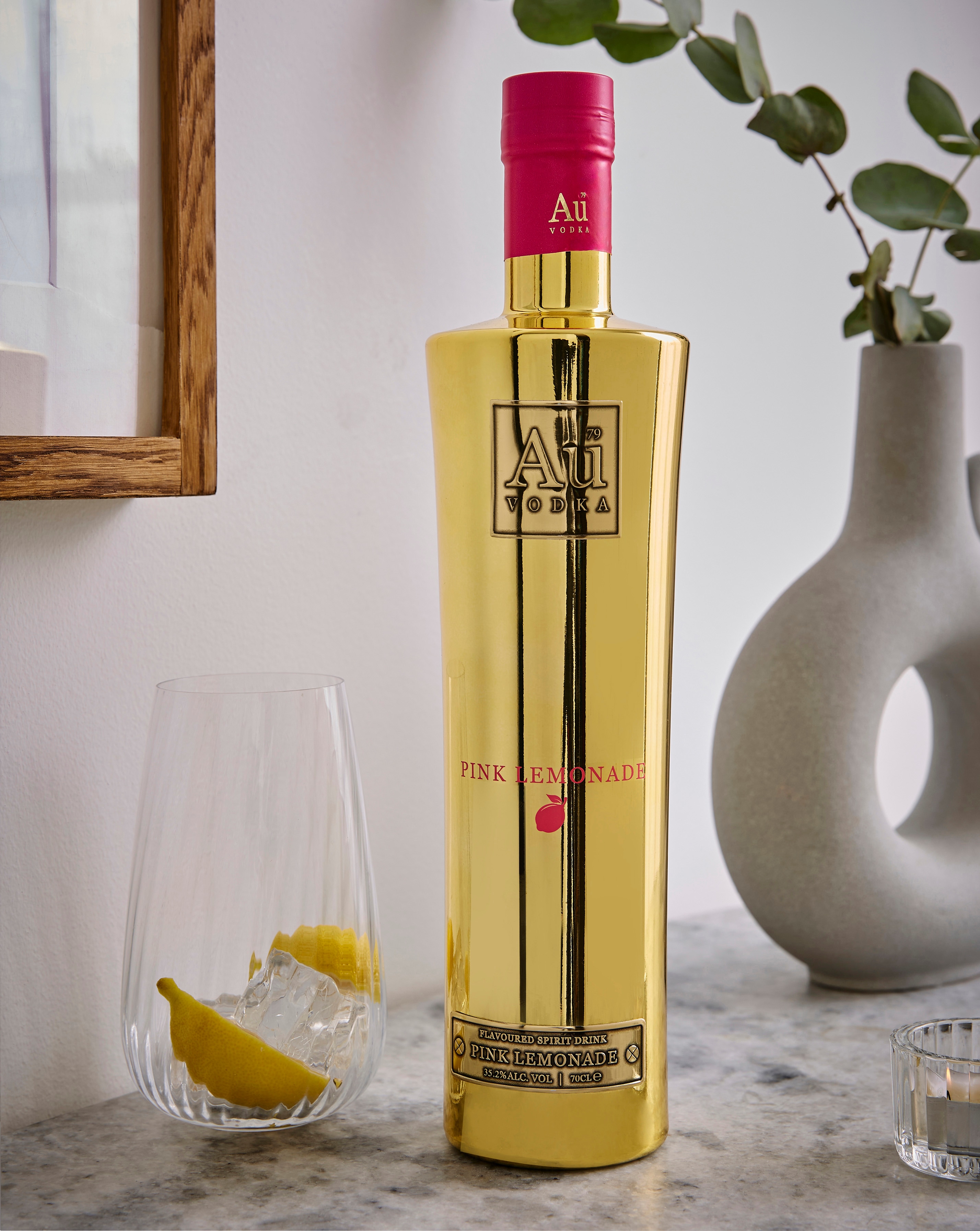 Au Vodka Pink Lemonade 70cl