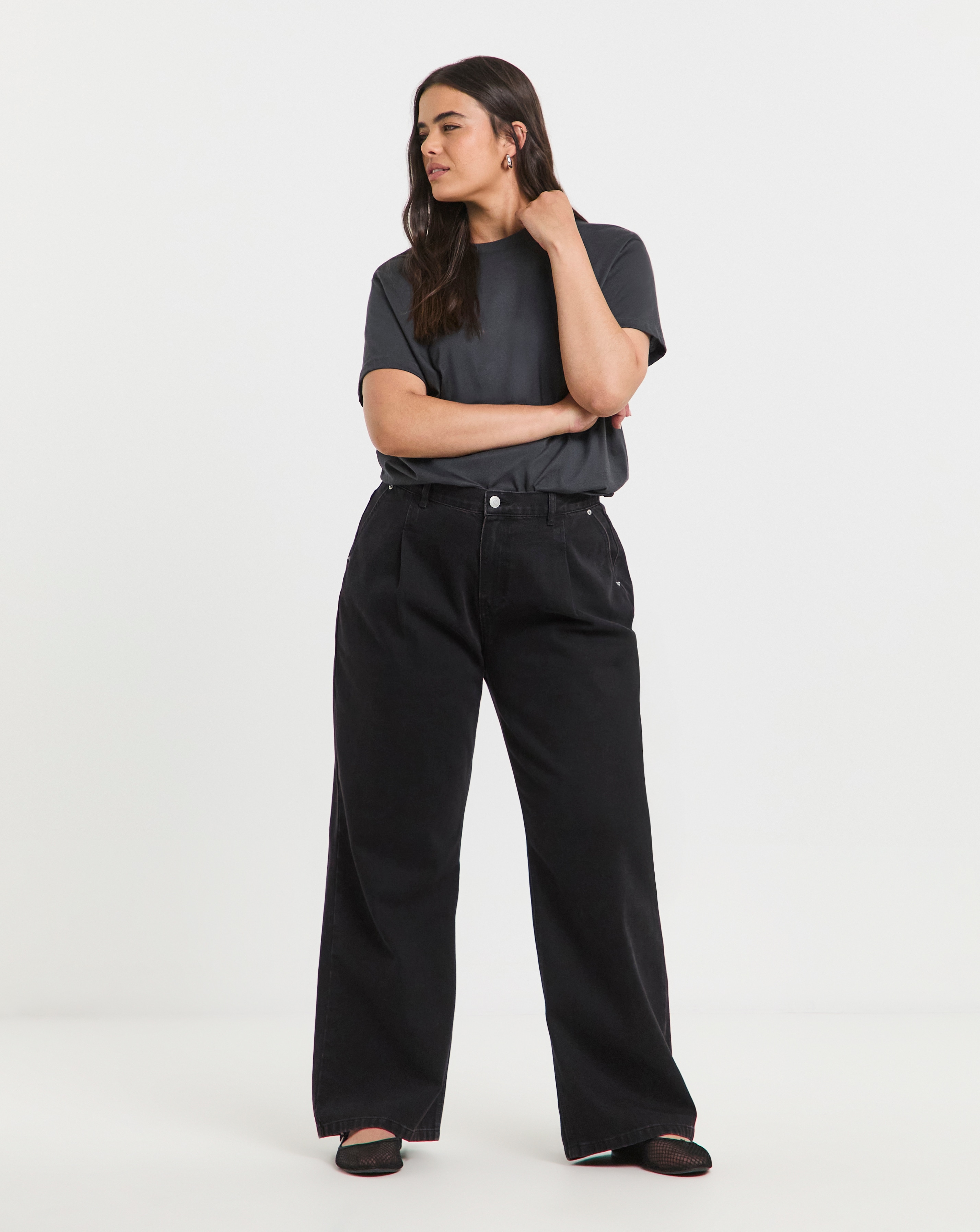 Washed Black Pleat Detail Wide Jeans