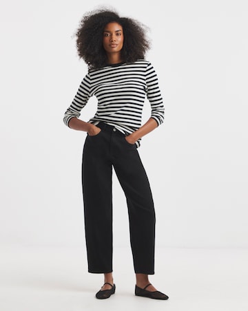 Washed Black Barrel Jean