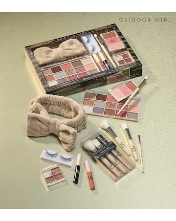 Make-up Kits