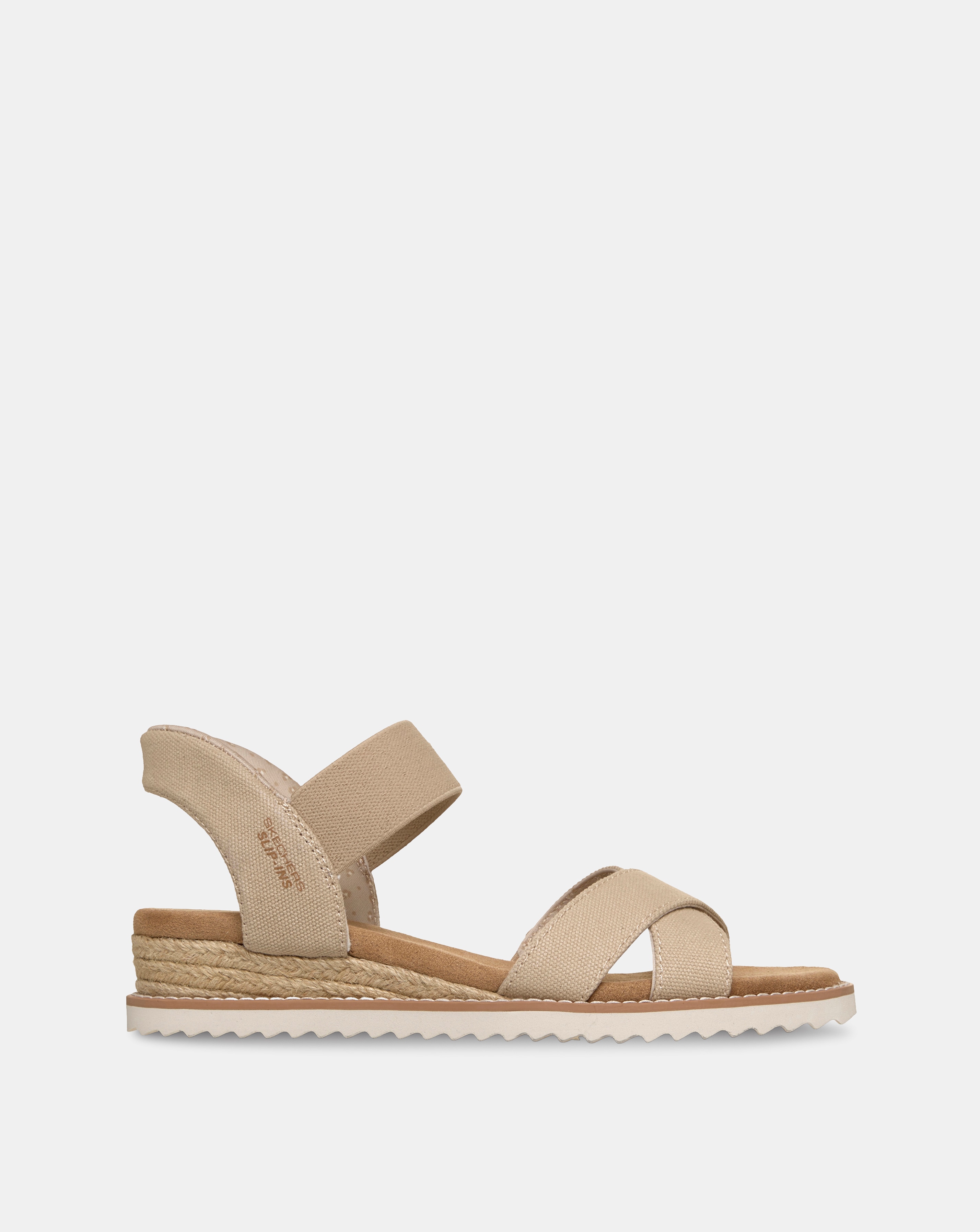 New In - Skechers Bobs Kiss Standard Sandals