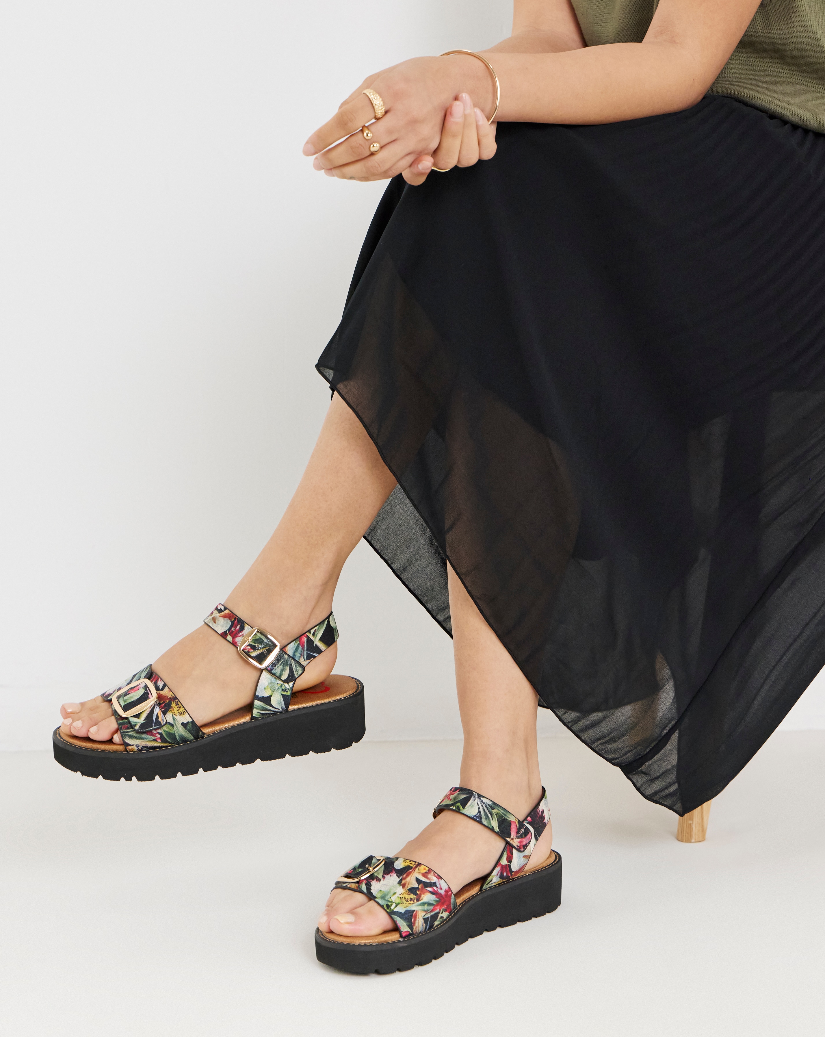 New In - Heavenly Feet Sonja Wide Fit