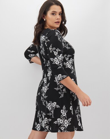 Mono Print 3/4 Sleeve Swing Dress