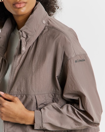 Columbia Paracutie Windbreaker