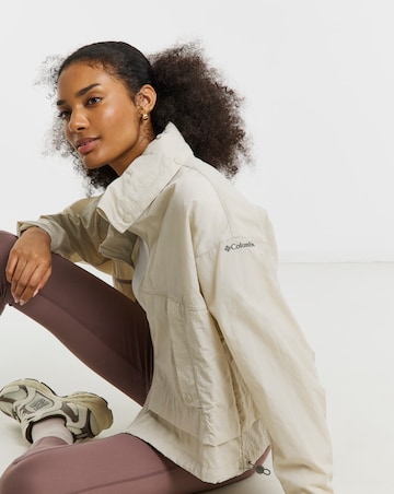 Columbia Paracutie Windbreaker