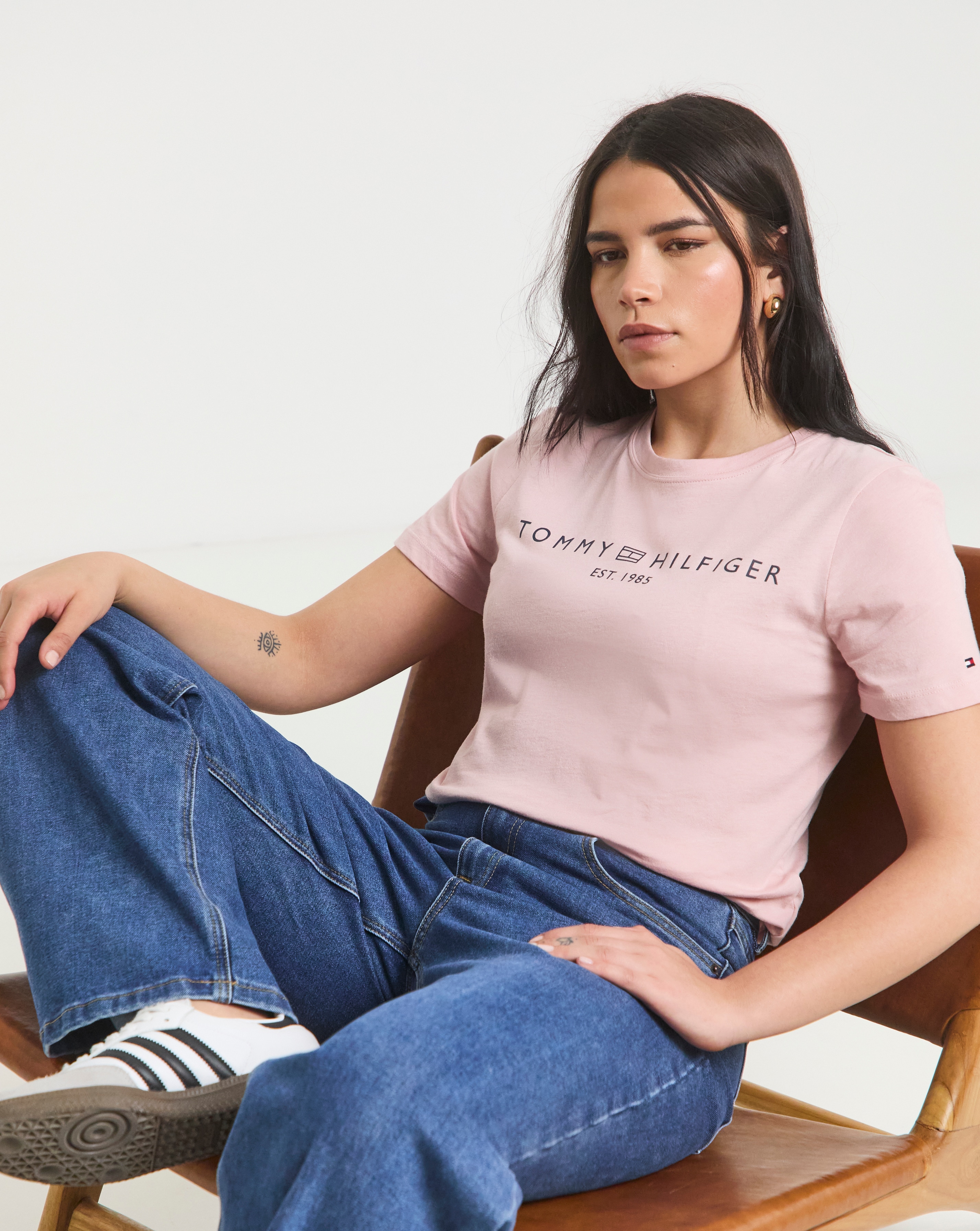 Tommy Hilfiger Regular Logo Tee