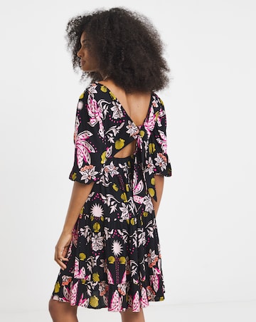 Crinkle Shirred Waist Skater Dress