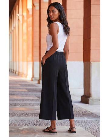 Roman Wide Leg Cropped Culottes