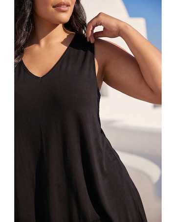 Roman Curve V-Neck Vest Top