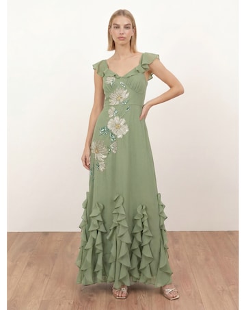 Maya Deluxe Floral Embellished Ruffle Ma