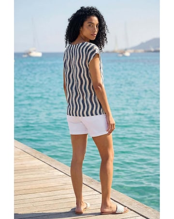 Roman Wave Stripe Print Tunic Top