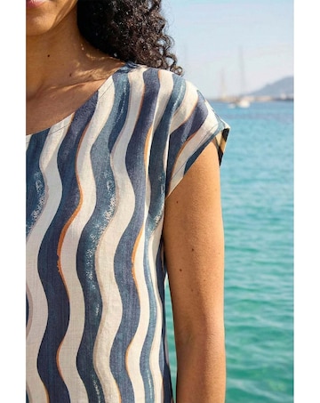 Roman Wave Stripe Print Tunic Top