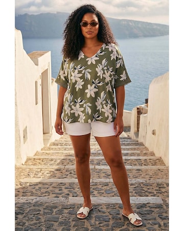 Roman Curve Floral Print Crochet Top