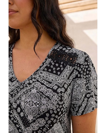 Roman Curve Patchwork Print Lace Top
