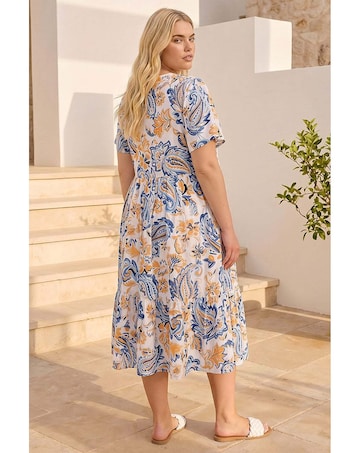 Roman Curve V-Neck Tiered Dress