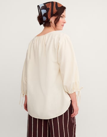Callie Thorpe x Monsoon Linen Blend Top