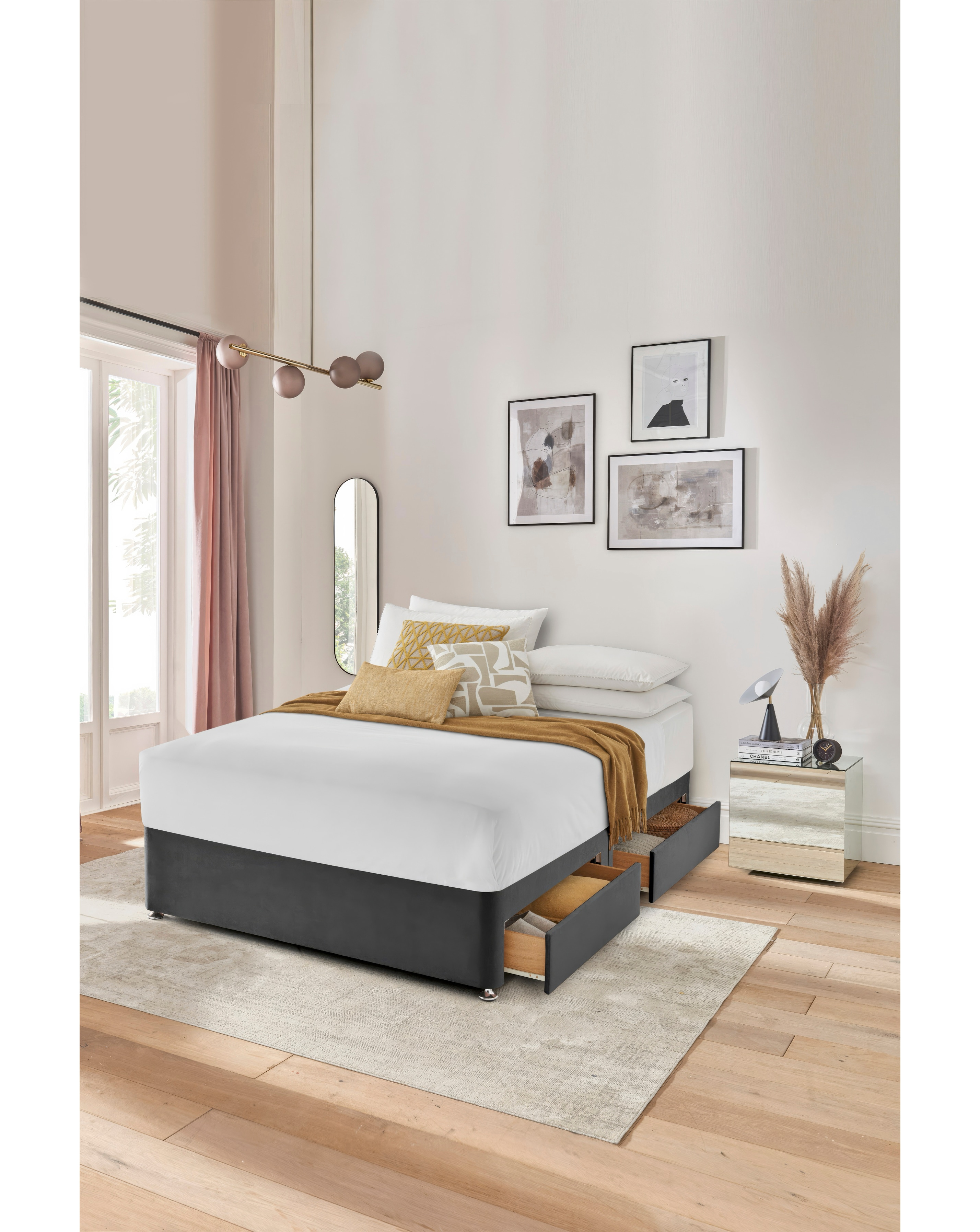 New In - Silentnight Velvet 4 Drawer Divan Base