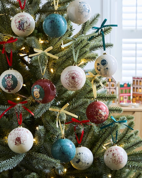 New In - Disney Winnie the Pooh Set of 12 Baubles