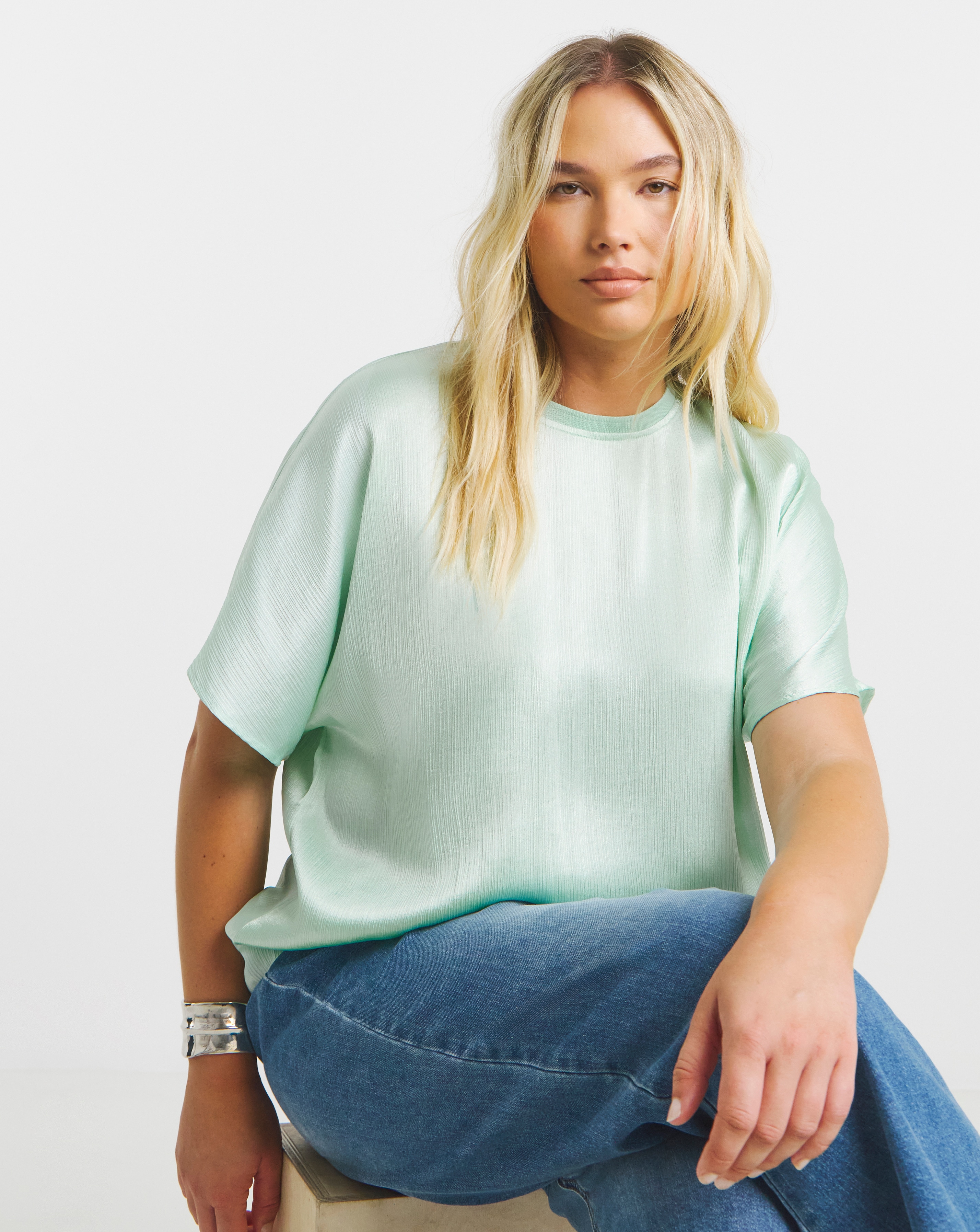 Rib Neck Satin Boxy Blouse