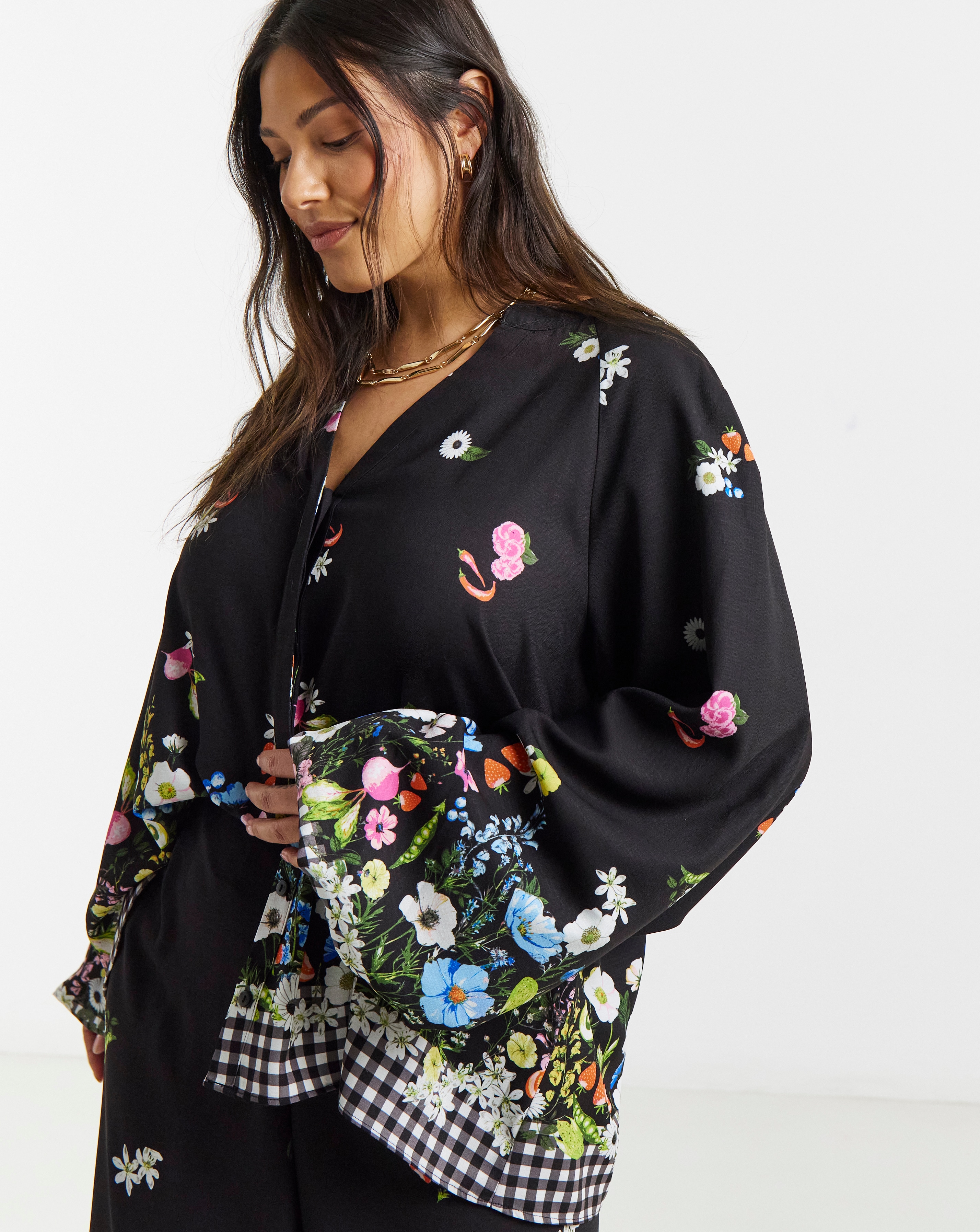 New In - Gingham Puff Sleeve Button Down Blouse