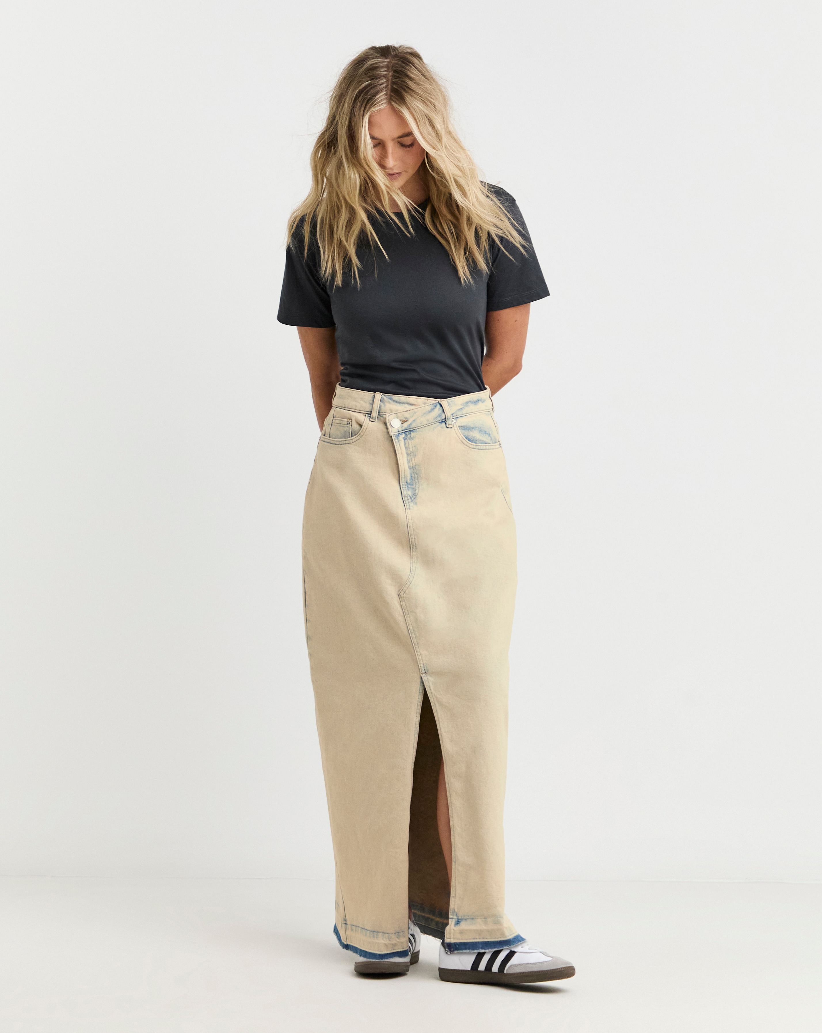 Vintage Wash Let Down Hem Maxi Skirt