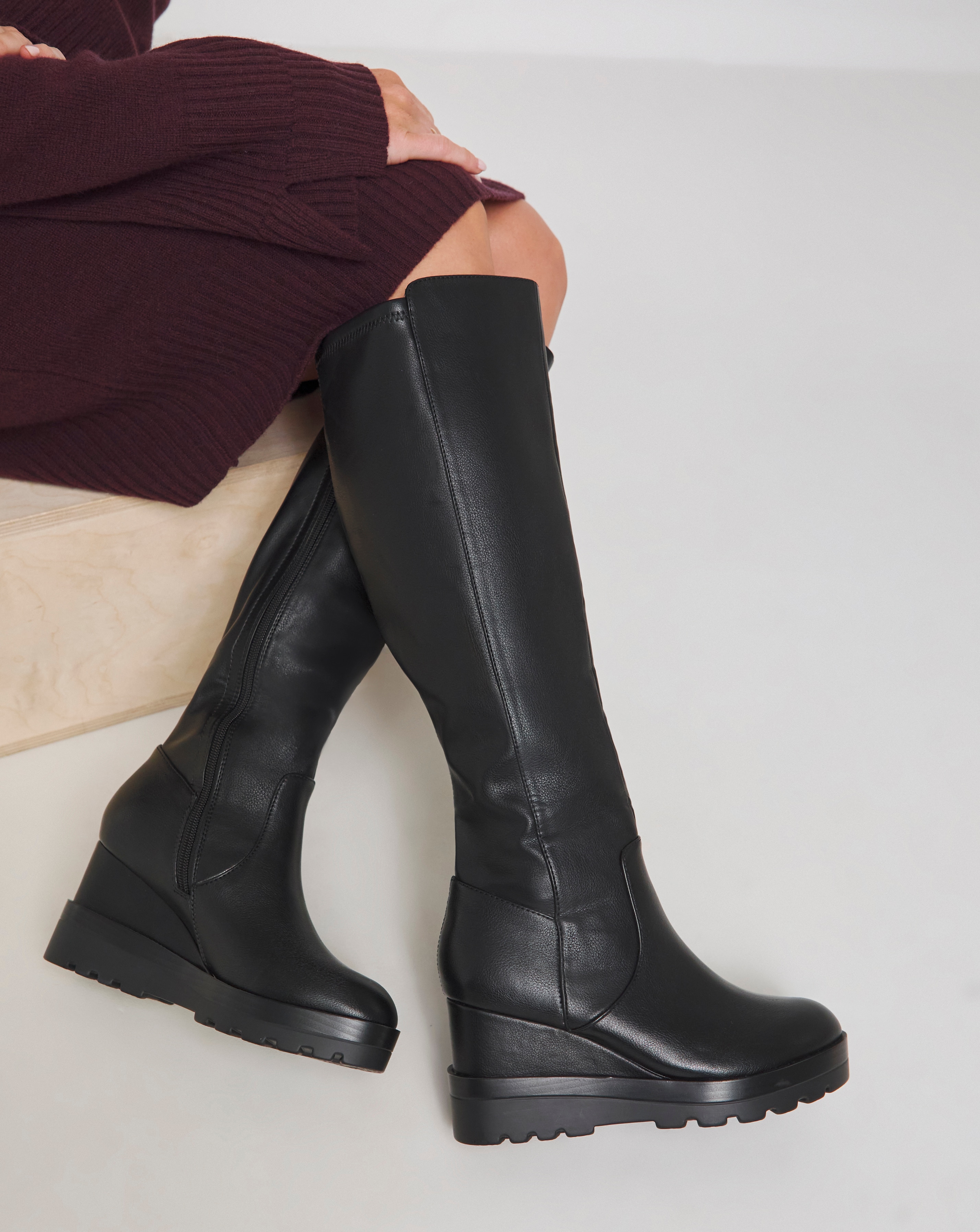 Stretch Wedge Knee Boots ExWide S