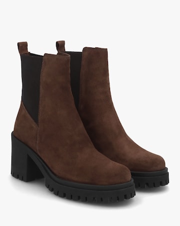 Daniel Luxor Brown Suede Block Heel Chelsea Boots Standard Fit