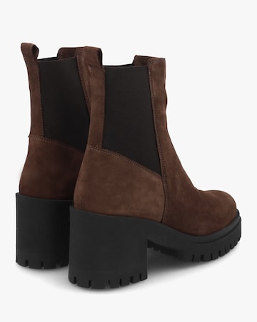 Daniel Luxor Brown Suede Block Heel Chelsea Boots Standard Fit